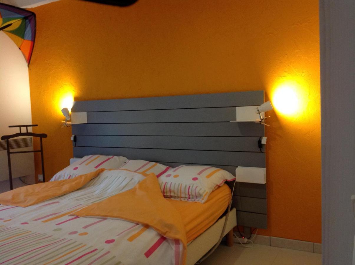 Les Roches De Coigne Apartment Sainte-Anne-sur-Vilaine Екстериор снимка
